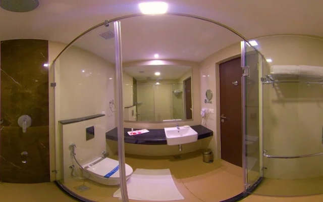 Hotel Blossoms
