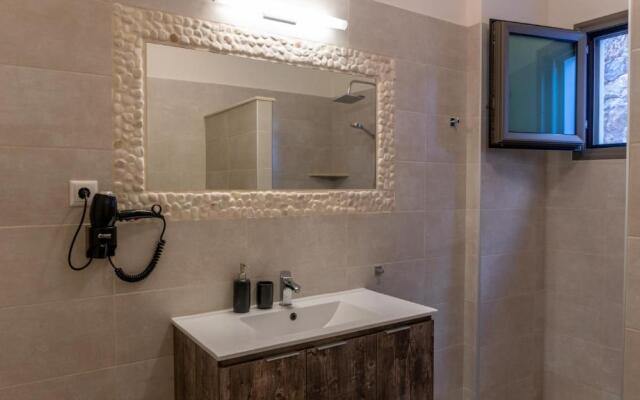 Arhondiko Luxury House