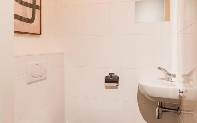 Lovely Apartment by the Beach