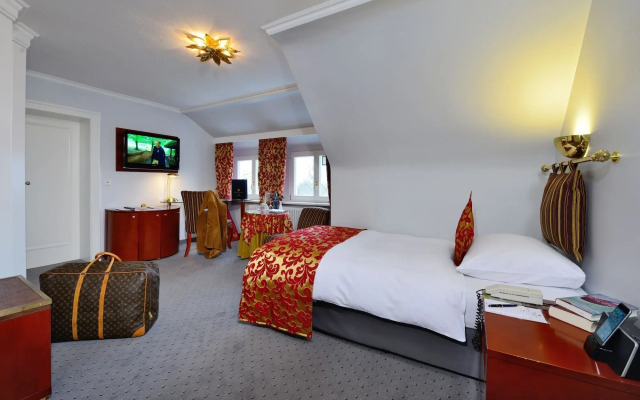 Parkhotel Adler