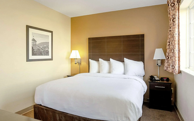 MainStay Suites Chattanooga Hamilton Place