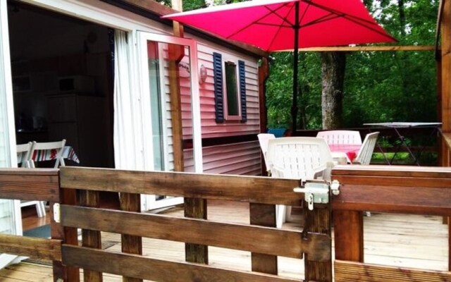 Bungalow With 2 Bedrooms in Saint-paul-lès-dax, With Pool Access, Furn