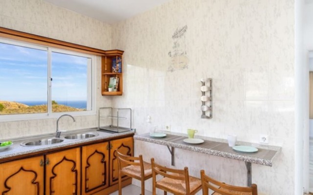 Villa - 4 Bedrooms with Pool, WiFi and Sea views - 107886