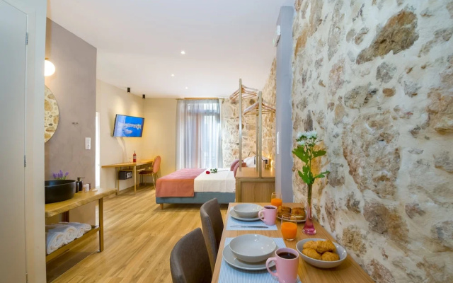 Elma Suites
