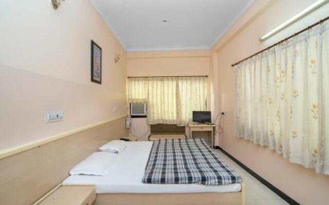 1 BR Guest house in Adarsh Nagar, Jaipur, by GuestHouser (A6CA)