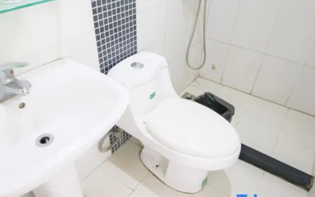 Shanghai Qihao Guest Room