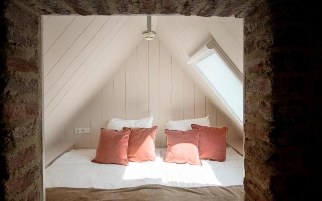 Harbour Suites Boutique Hotel