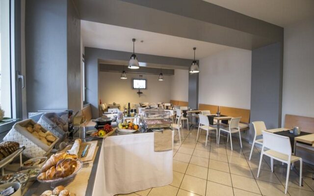 Torbole Hotel
