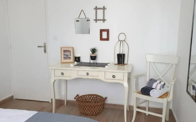 Le doux voyage T3 lumineux, vue mer.