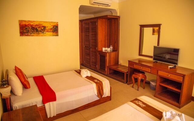 Hotel Rajdhani Palace