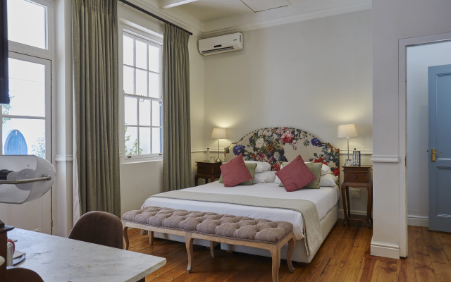 Chapter House Boutique Hotel