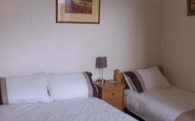 Denecrest Guest House