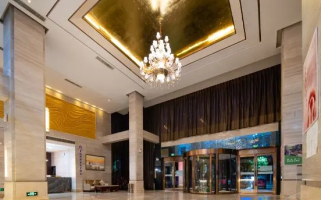 Yicheng Lanbowan Hotspring Holiday Hotel