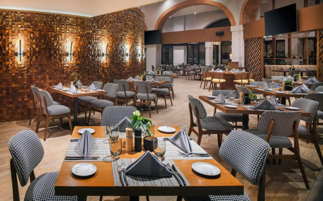 Marriott Cancun, An All-Inclusive Resort
