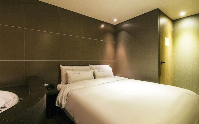 Haeundae Yeoubi Hotel