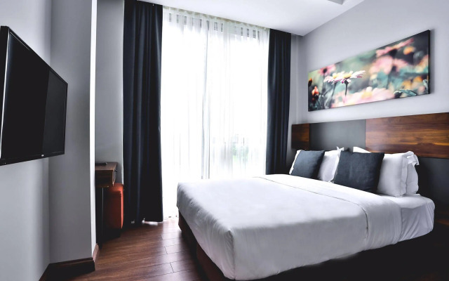 Peerless Villas Hotel