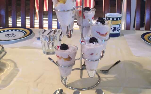 Beachrunners Inn