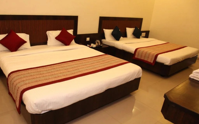 Hotel Sai Ramanand