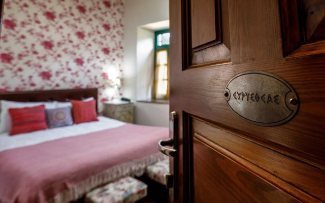 Kapodistrias Hotel