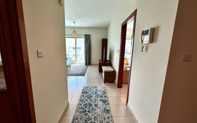 Lux BnB I Turia Tower I Lake & Garden View