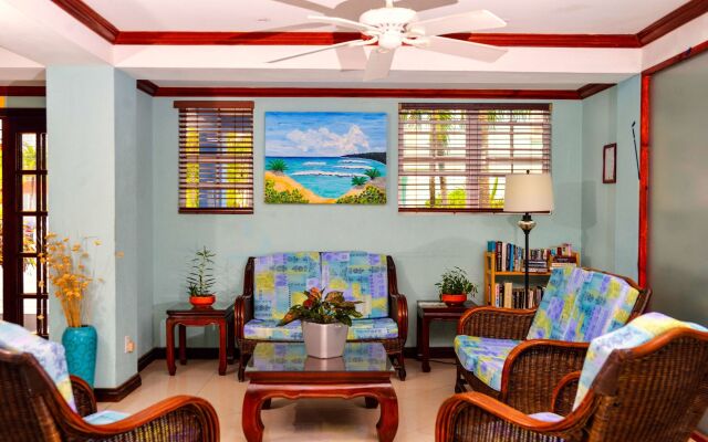 Dover Beach Hotel