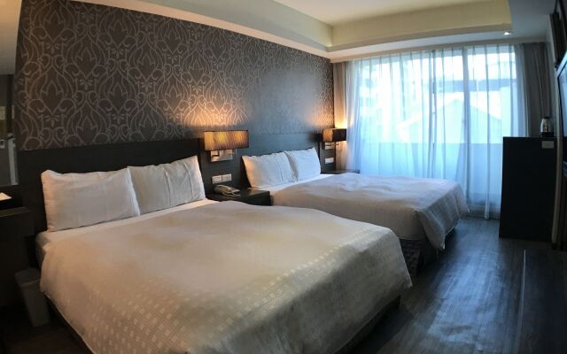 Paris Business Hotel