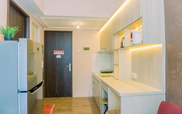 Modern And Tidy 1Br Serpong Greenview Apartment