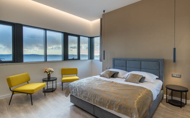 Seascape Luxury Rooms