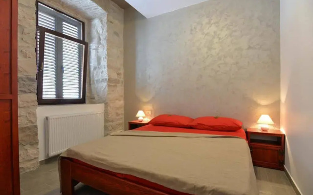 Mimoza Old Town Pula Apartments