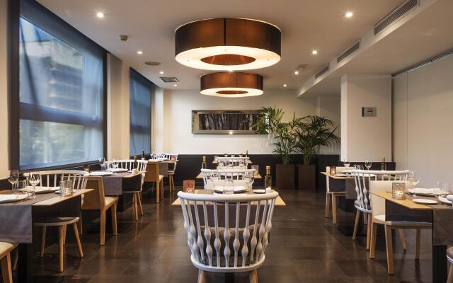 Отель H10 Itaca