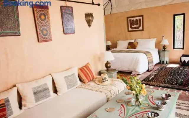 Villa Dinari