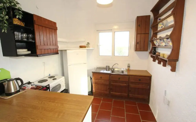 Fistiki Studio by Frangki