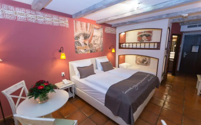 Europa-Park Freizeitpark & Erlebnis-Resort, Hotel El Andaluz