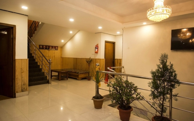 Collection O 14341 Hotel Highland Vista