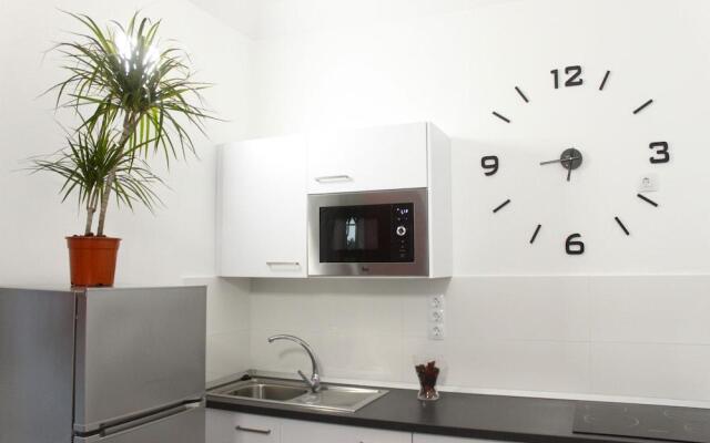 Mahalo Healthy House