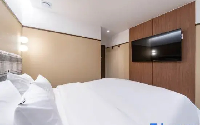 Yongin Hotel Pretty Petit