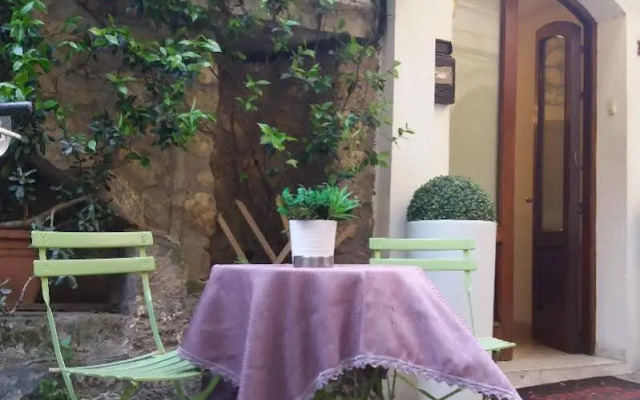 Sorrento Town Suites