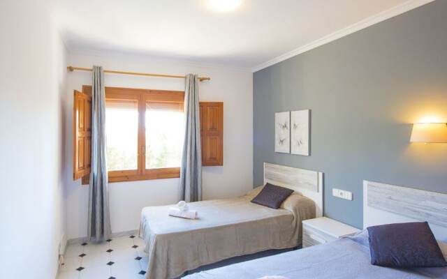 Villa - 3 Bedrooms with Pool - 106410