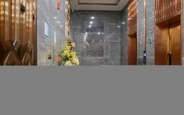 Dingxi Longwan Peninsula International Hotel