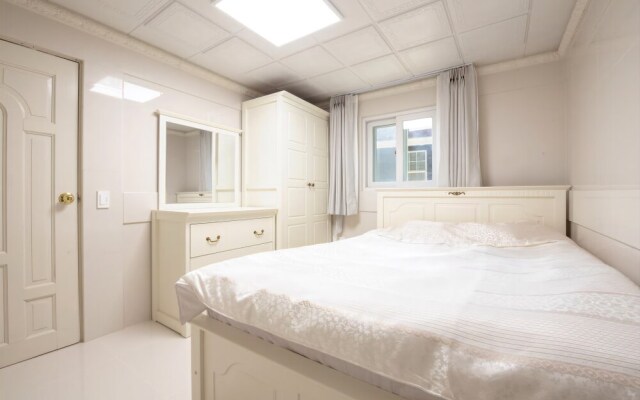 Yeongwol Jangsan Condo