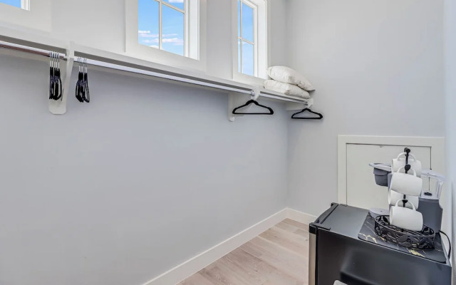 Fun Never Sets 324 DAR