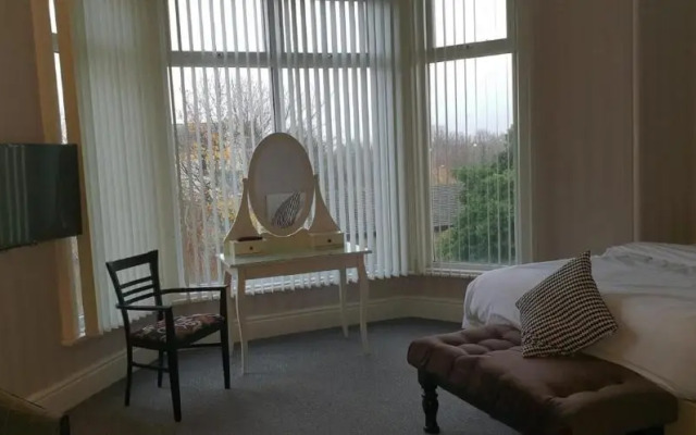 Devonshire House Hotel