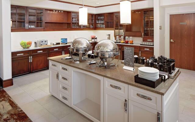 Homewood Suites by Hilton Hartford-Farmington