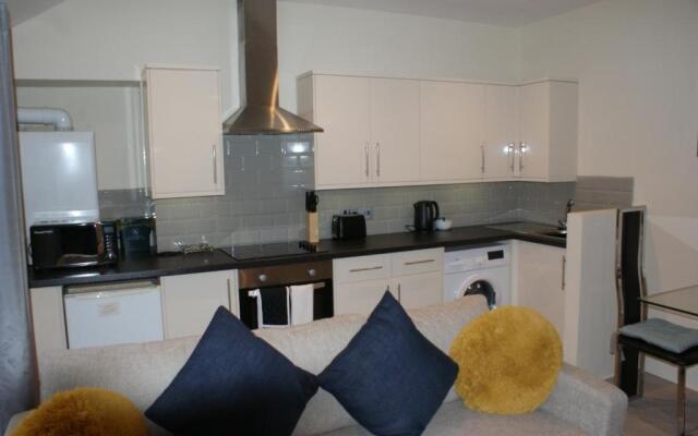 Coastal City Rooms - Uplands