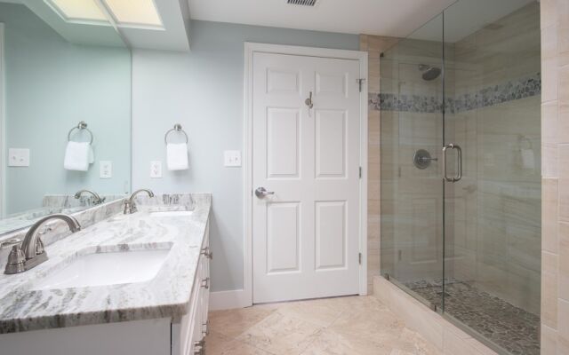 Westwinds 4807 G flr13 2BR BA