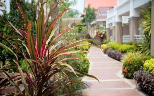 Tonwa Resort Hotel
