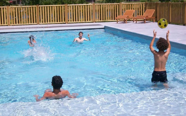 L'Hôtel Lac des Graves