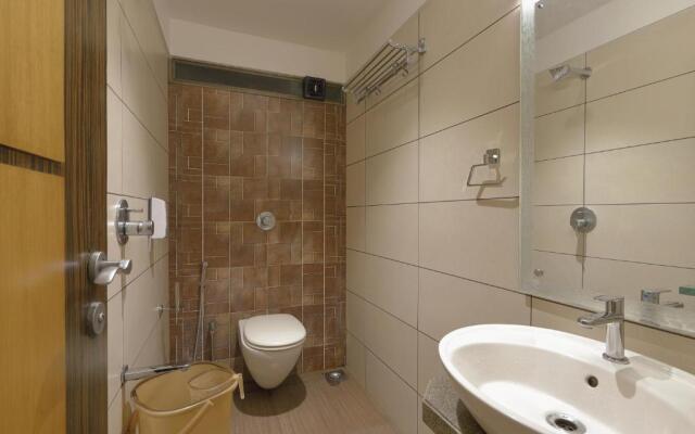 Hotel Ariana Residency