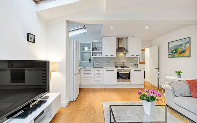 Garden Oasis in the Heart of West London