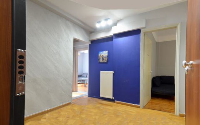 Egnatia Central Spacious 3 Bd Apt